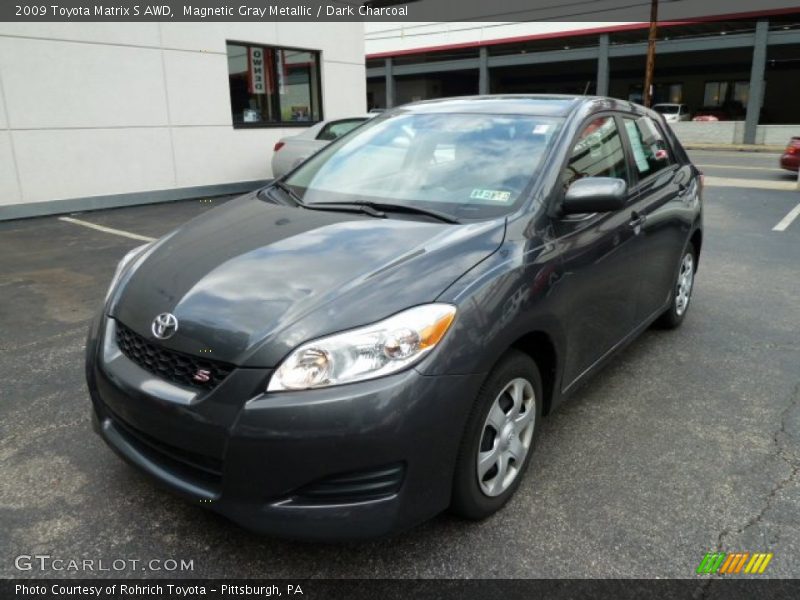 Magnetic Gray Metallic / Dark Charcoal 2009 Toyota Matrix S AWD