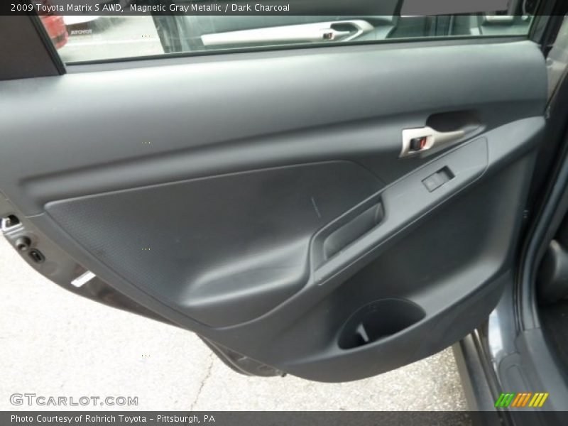 Magnetic Gray Metallic / Dark Charcoal 2009 Toyota Matrix S AWD