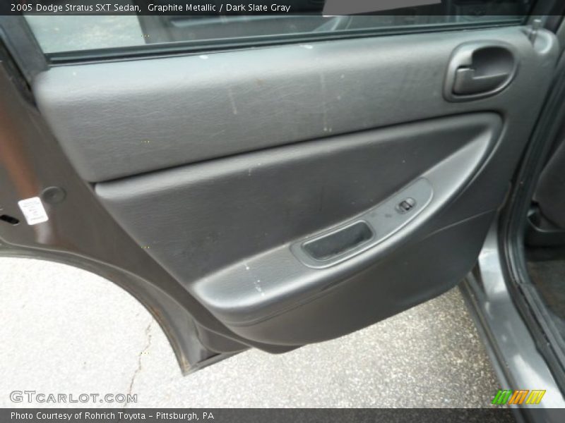 Graphite Metallic / Dark Slate Gray 2005 Dodge Stratus SXT Sedan