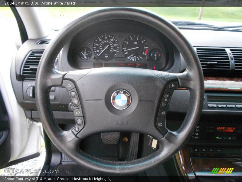 Alpine White / Black 2004 BMW X5 3.0i