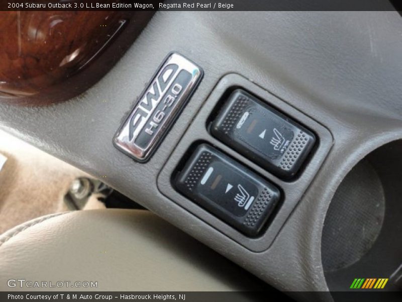 Controls of 2004 Outback 3.0 L.L.Bean Edition Wagon
