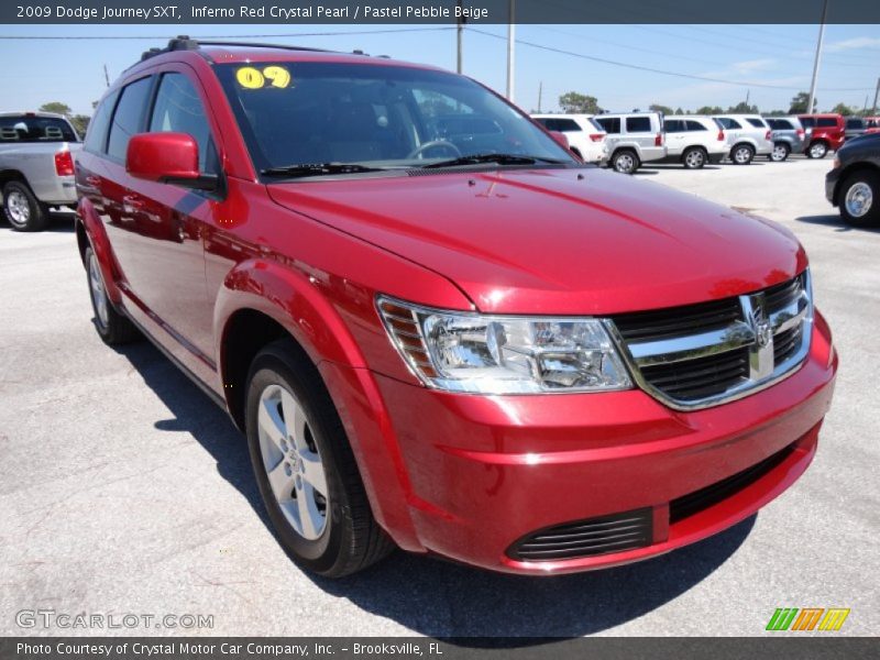 Front 3/4 View of 2009 Journey SXT