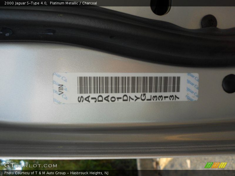 Platinum Metallic / Charcoal 2000 Jaguar S-Type 4.0