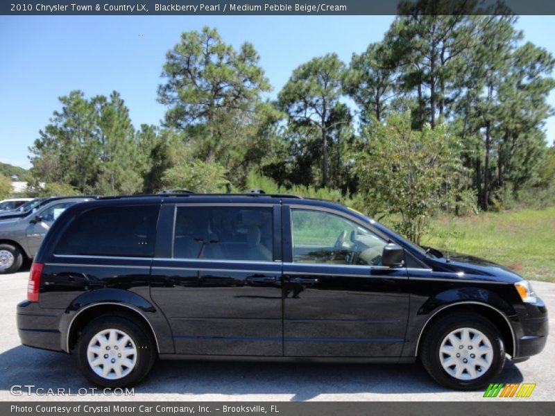 Blackberry Pearl / Medium Pebble Beige/Cream 2010 Chrysler Town & Country LX