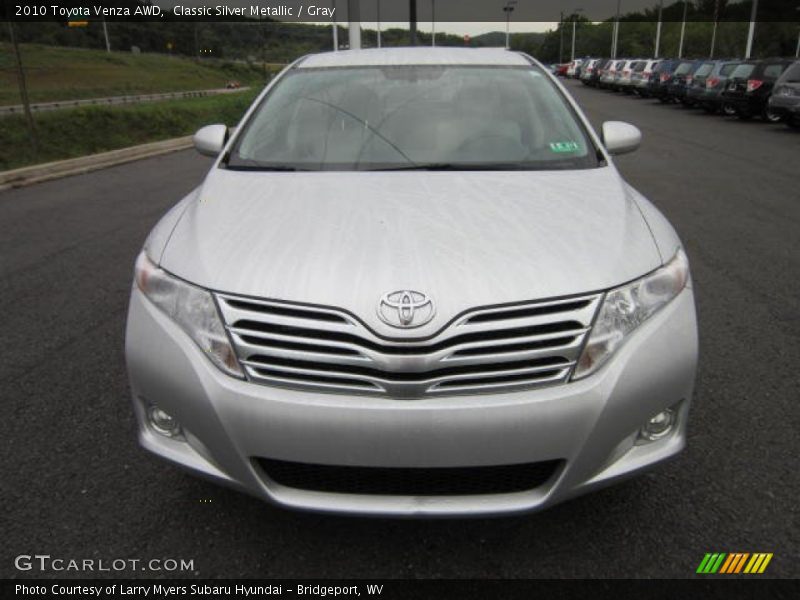 Classic Silver Metallic / Gray 2010 Toyota Venza AWD