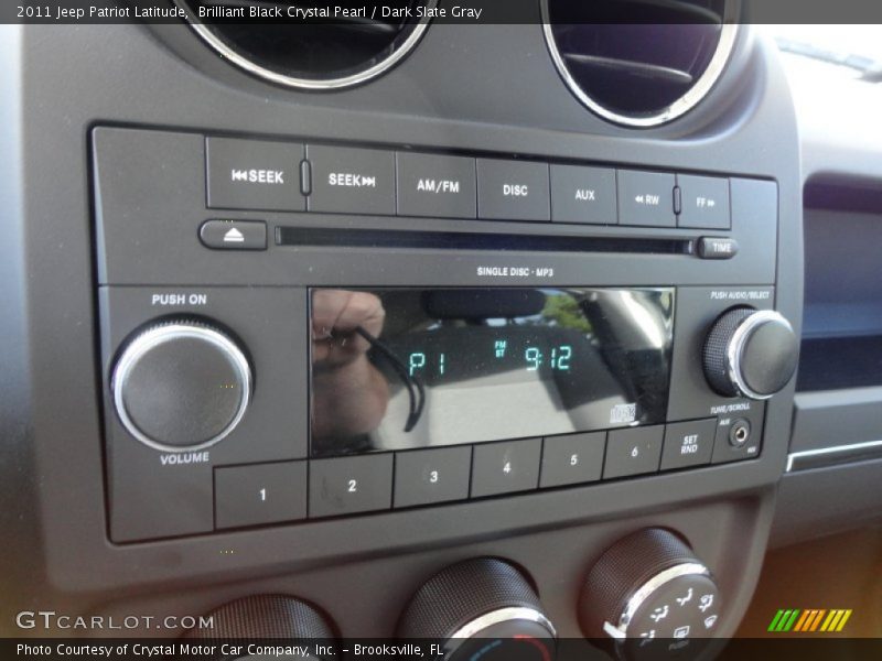 Brilliant Black Crystal Pearl / Dark Slate Gray 2011 Jeep Patriot Latitude