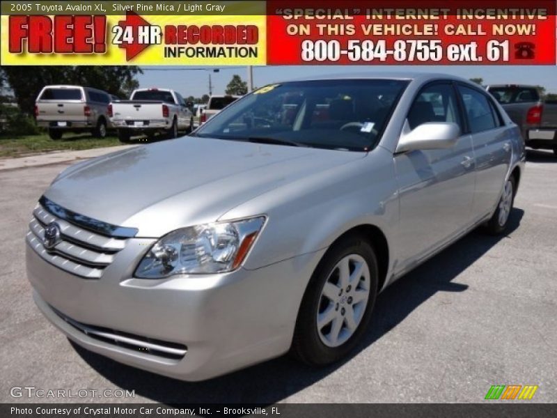 Silver Pine Mica / Light Gray 2005 Toyota Avalon XL