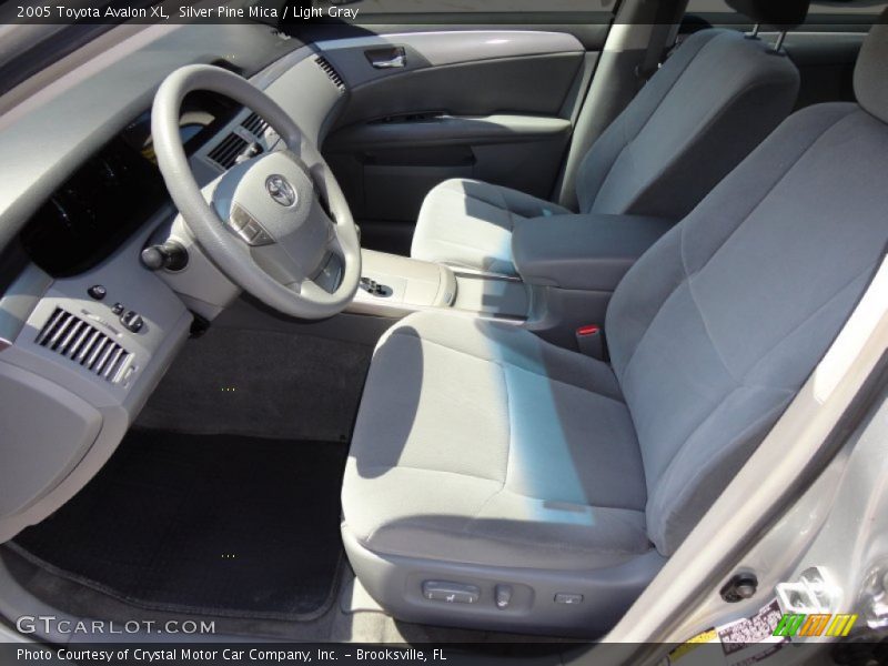 Silver Pine Mica / Light Gray 2005 Toyota Avalon XL