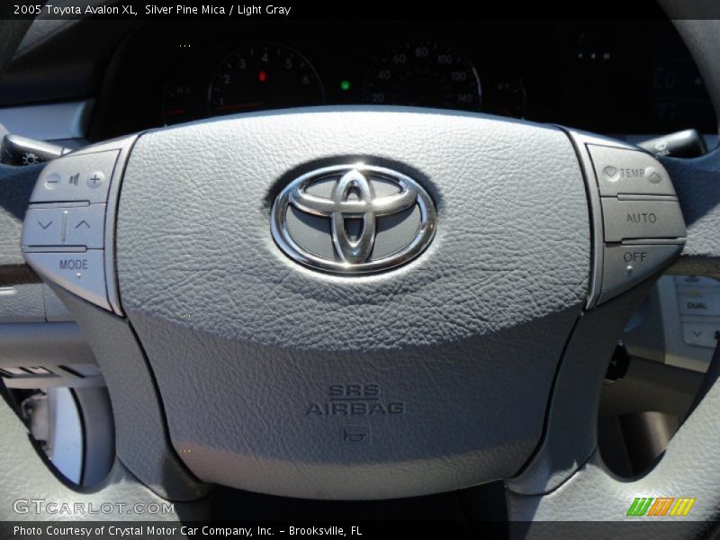 Silver Pine Mica / Light Gray 2005 Toyota Avalon XL