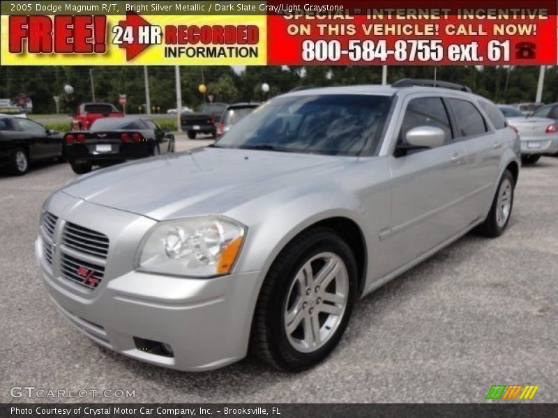 Bright Silver Metallic / Dark Slate Gray/Light Graystone 2005 Dodge Magnum R/T