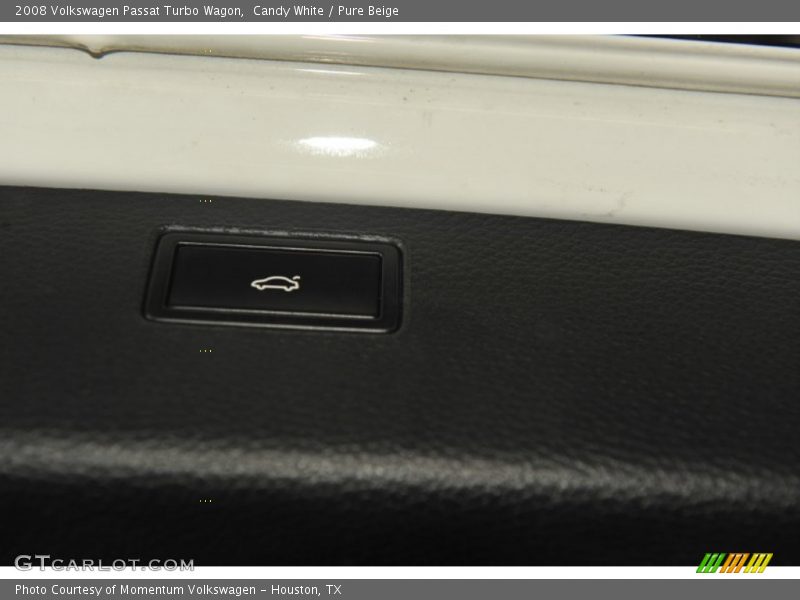 Candy White / Pure Beige 2008 Volkswagen Passat Turbo Wagon
