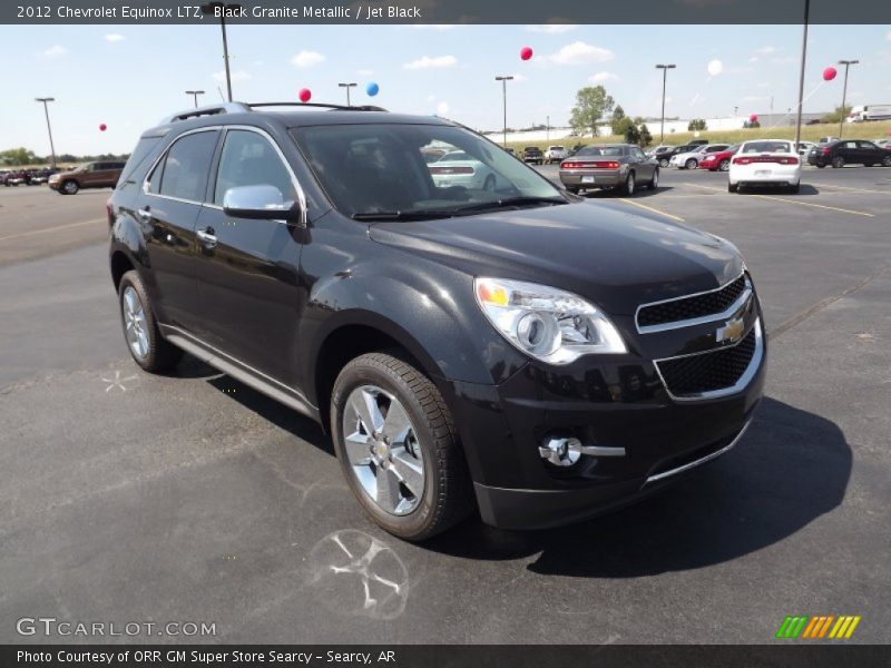 Front 3/4 View of 2012 Equinox LTZ