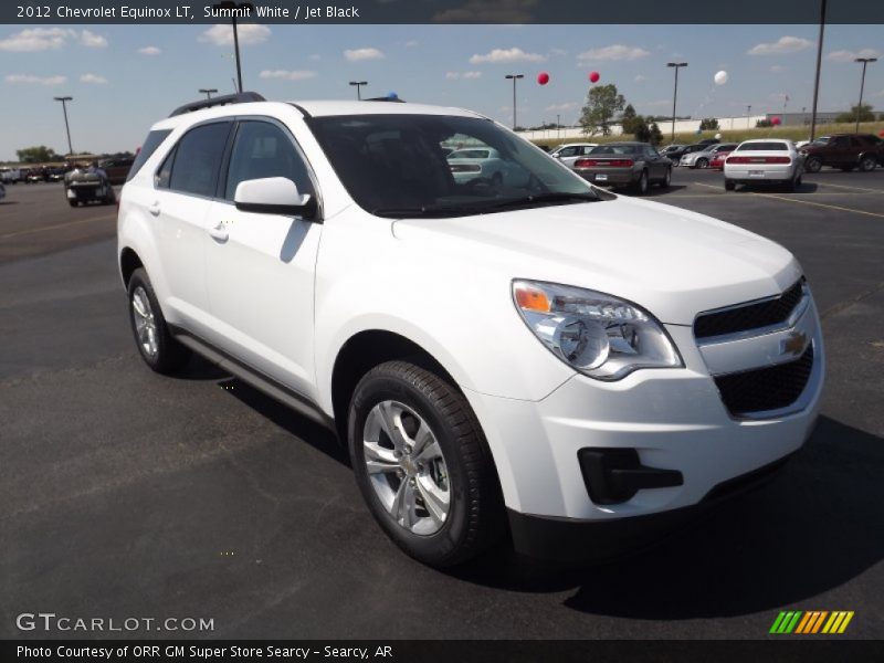 Front 3/4 View of 2012 Equinox LT