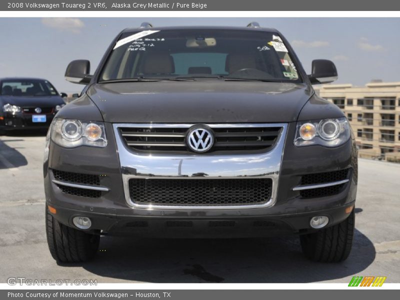 Alaska Grey Metallic / Pure Beige 2008 Volkswagen Touareg 2 VR6
