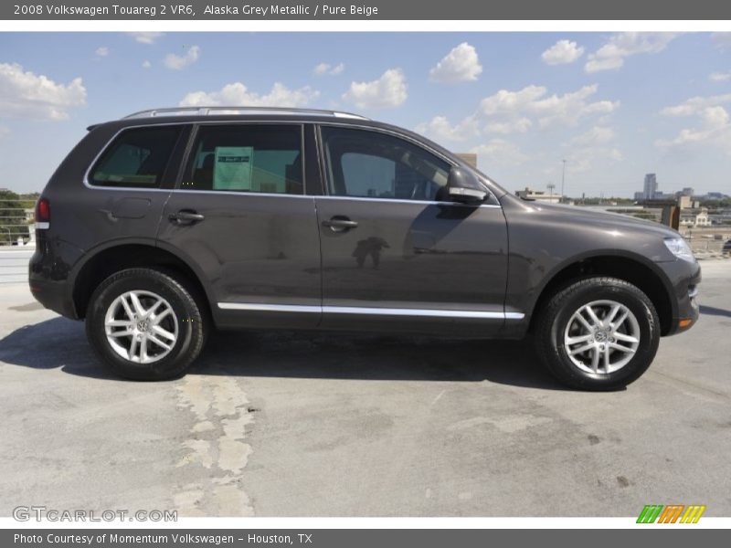 Alaska Grey Metallic / Pure Beige 2008 Volkswagen Touareg 2 VR6