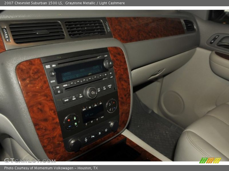 Graystone Metallic / Light Cashmere 2007 Chevrolet Suburban 1500 LS