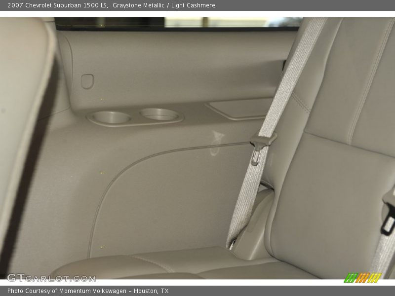 Graystone Metallic / Light Cashmere 2007 Chevrolet Suburban 1500 LS