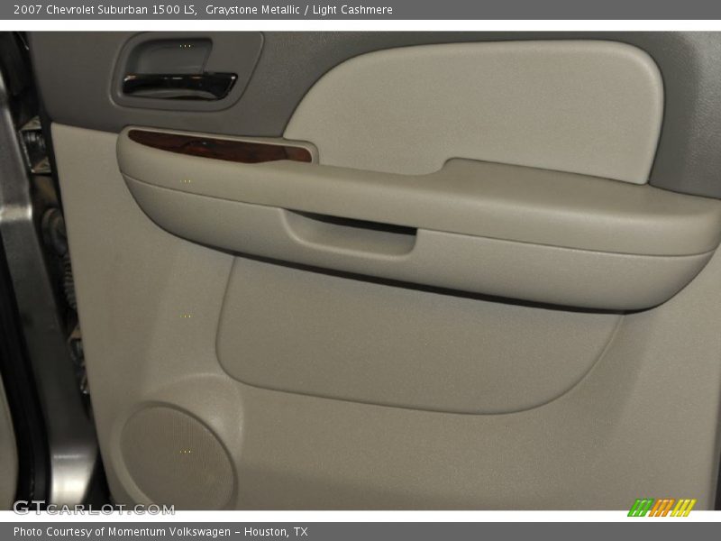 Graystone Metallic / Light Cashmere 2007 Chevrolet Suburban 1500 LS