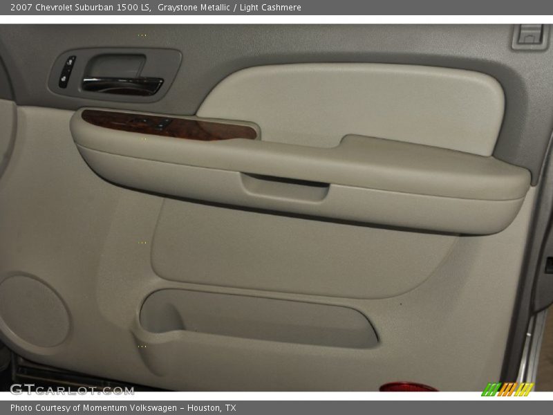 Graystone Metallic / Light Cashmere 2007 Chevrolet Suburban 1500 LS