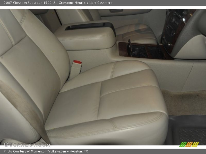 Graystone Metallic / Light Cashmere 2007 Chevrolet Suburban 1500 LS