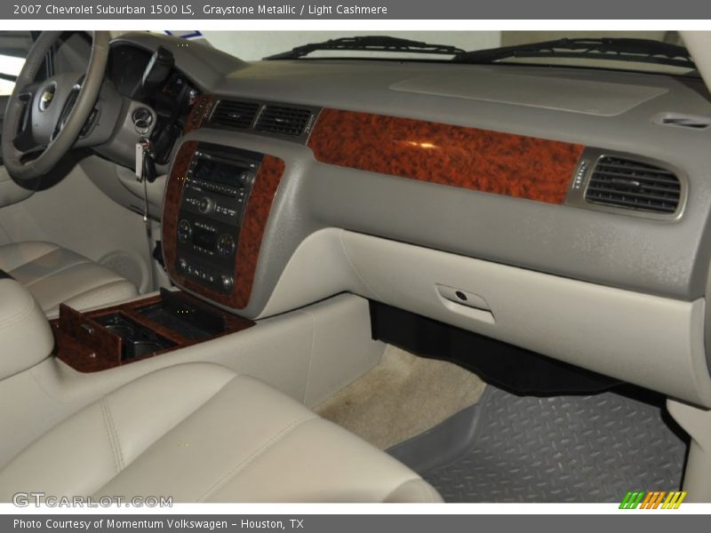 Graystone Metallic / Light Cashmere 2007 Chevrolet Suburban 1500 LS