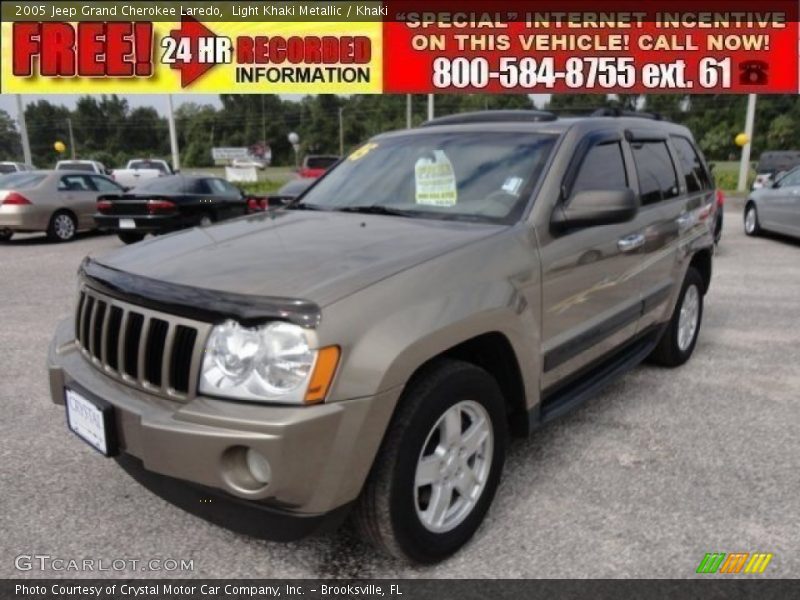 Light Khaki Metallic / Khaki 2005 Jeep Grand Cherokee Laredo