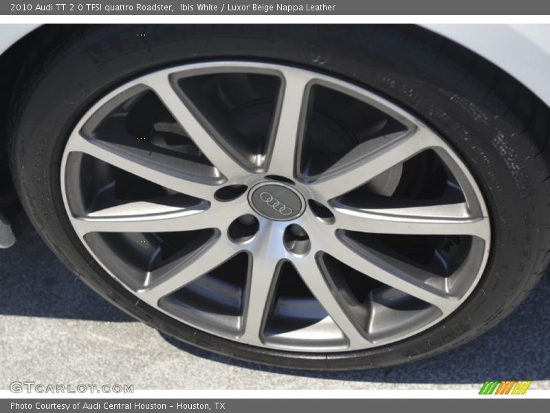  2010 TT 2.0 TFSI quattro Roadster Wheel