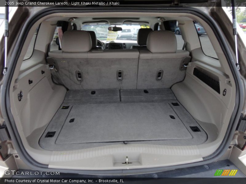Light Khaki Metallic / Khaki 2005 Jeep Grand Cherokee Laredo
