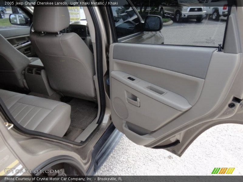 Light Khaki Metallic / Khaki 2005 Jeep Grand Cherokee Laredo