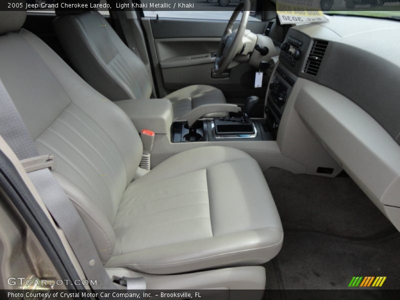 Light Khaki Metallic / Khaki 2005 Jeep Grand Cherokee Laredo
