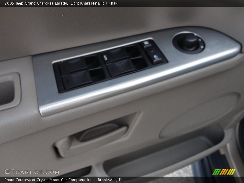 Light Khaki Metallic / Khaki 2005 Jeep Grand Cherokee Laredo