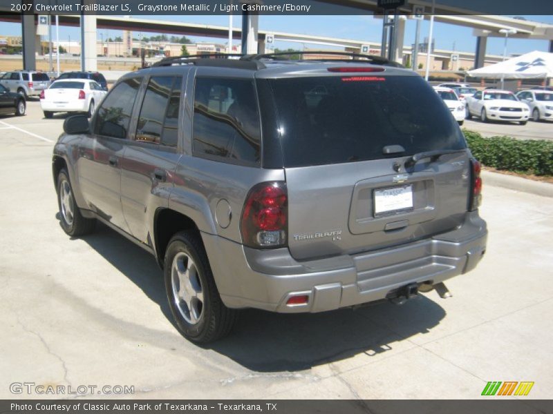 Graystone Metallic / Light Cashmere/Ebony 2007 Chevrolet TrailBlazer LS