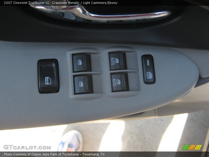 Graystone Metallic / Light Cashmere/Ebony 2007 Chevrolet TrailBlazer LS