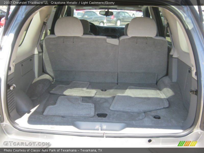 Graystone Metallic / Light Cashmere/Ebony 2007 Chevrolet TrailBlazer LS