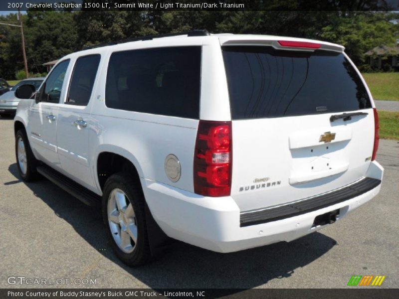 Summit White / Light Titanium/Dark Titanium 2007 Chevrolet Suburban 1500 LT