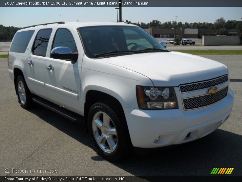 Summit White / Light Titanium/Dark Titanium 2007 Chevrolet Suburban 1500 LT