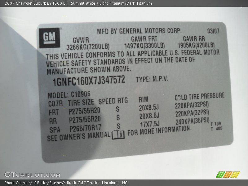 Summit White / Light Titanium/Dark Titanium 2007 Chevrolet Suburban 1500 LT