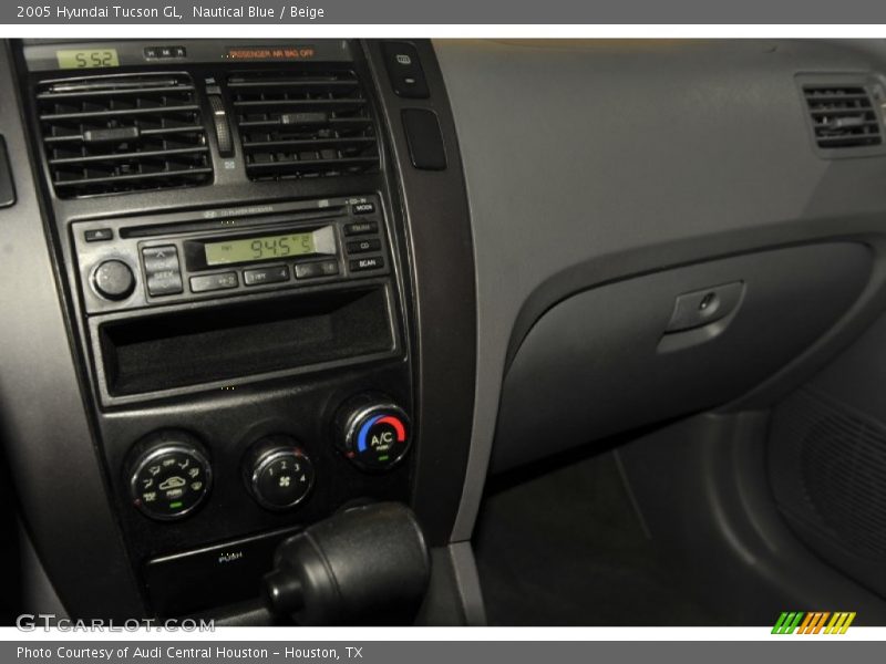 Nautical Blue / Beige 2005 Hyundai Tucson GL