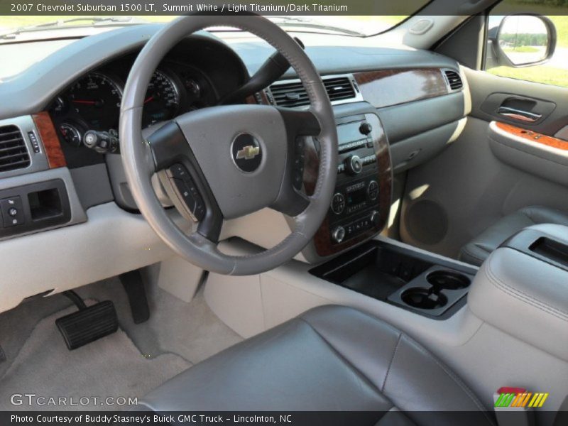 Summit White / Light Titanium/Dark Titanium 2007 Chevrolet Suburban 1500 LT
