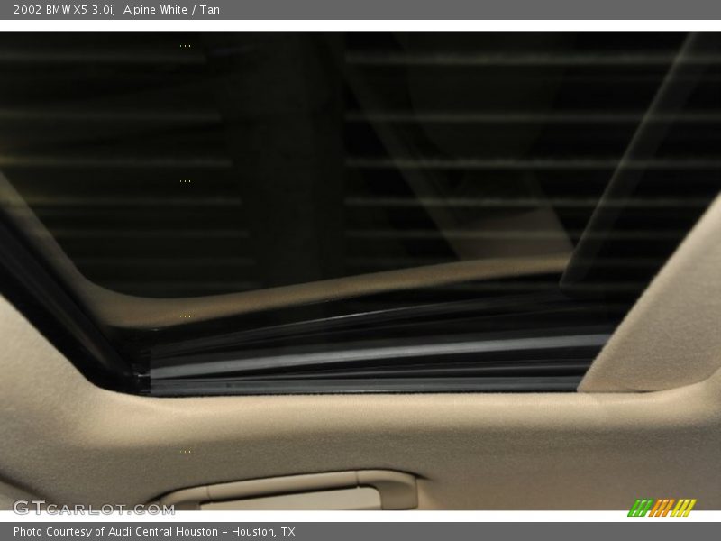 Alpine White / Tan 2002 BMW X5 3.0i
