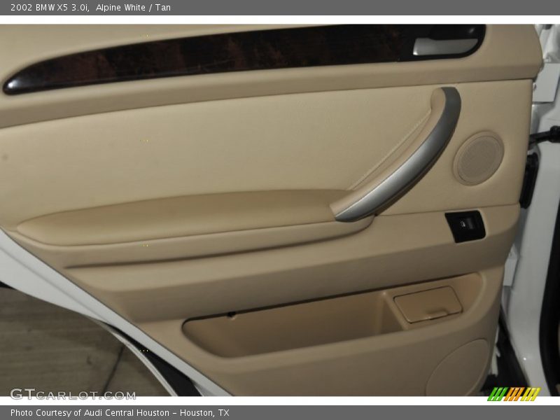 Alpine White / Tan 2002 BMW X5 3.0i