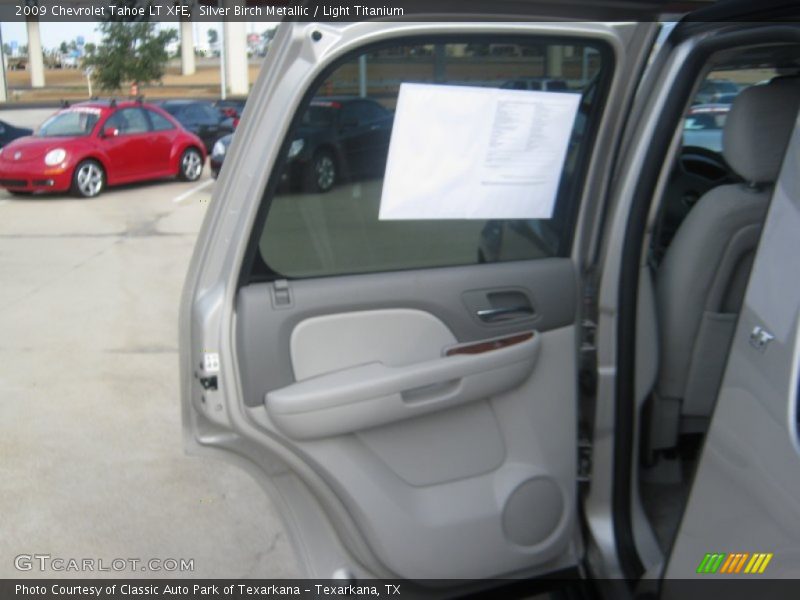 Silver Birch Metallic / Light Titanium 2009 Chevrolet Tahoe LT XFE