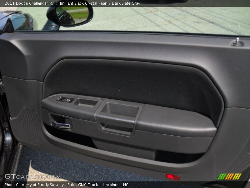 Brilliant Black Crystal Pearl / Dark Slate Gray 2011 Dodge Challenger R/T