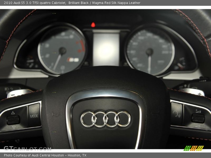 Controls of 2010 S5 3.0 TFSI quattro Cabriolet
