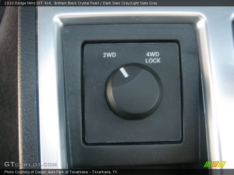 Brilliant Black Crystal Pearl / Dark Slate Gray/Light Slate Gray 2010 Dodge Nitro SXT 4x4