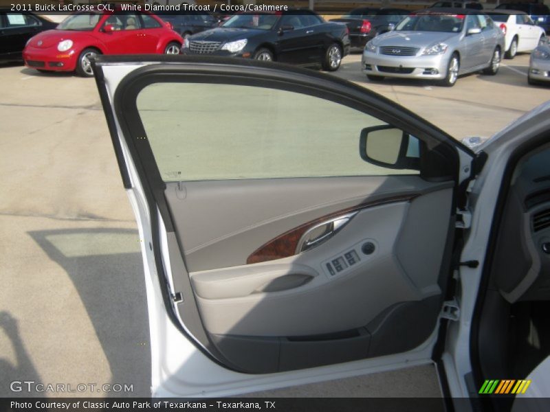 White Diamond Tricoat / Cocoa/Cashmere 2011 Buick LaCrosse CXL