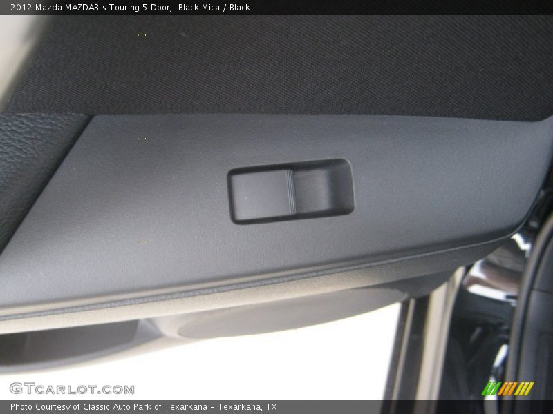 Black Mica / Black 2012 Mazda MAZDA3 s Touring 5 Door