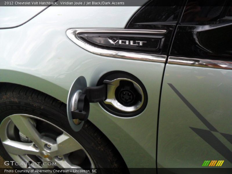 Viridian Joule / Jet Black/Dark Accents 2012 Chevrolet Volt Hatchback