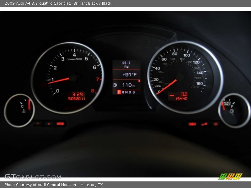  2009 A4 3.2 quattro Cabriolet 3.2 quattro Cabriolet Gauges