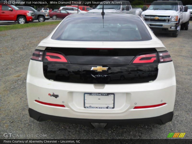 White Diamond Tricoat / Light Neutral/Dark Accents 2012 Chevrolet Volt Hatchback